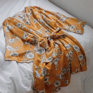 Z Supply The Vacay Floral Satin Robe